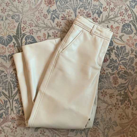 Vegan leather pants in color pearl - Picture 2 of 6
